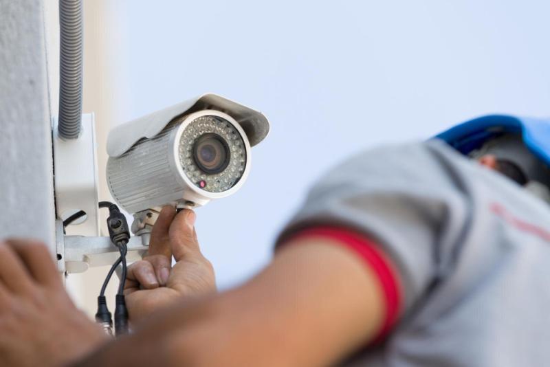 Монтаж системы видеонаблюдения